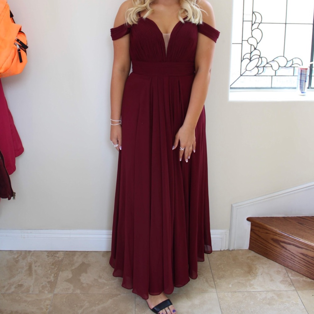 Maroon prom/formal dress